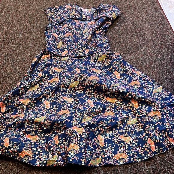 Trollied dolly small dress - Picture 8 of 14